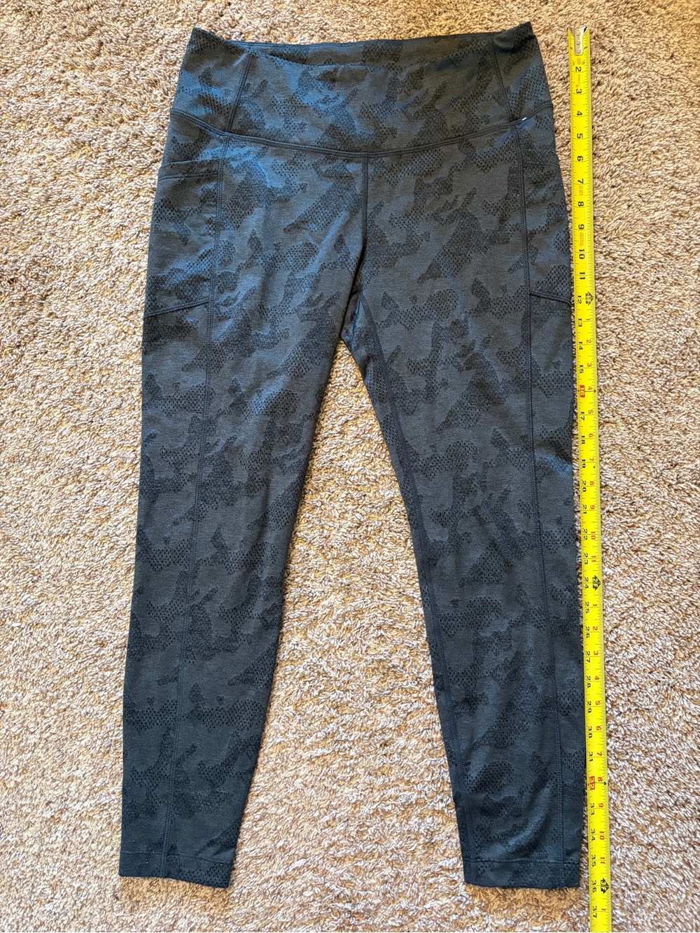 Mondetta Women’s Leggings Performance and Luxury Size Medium